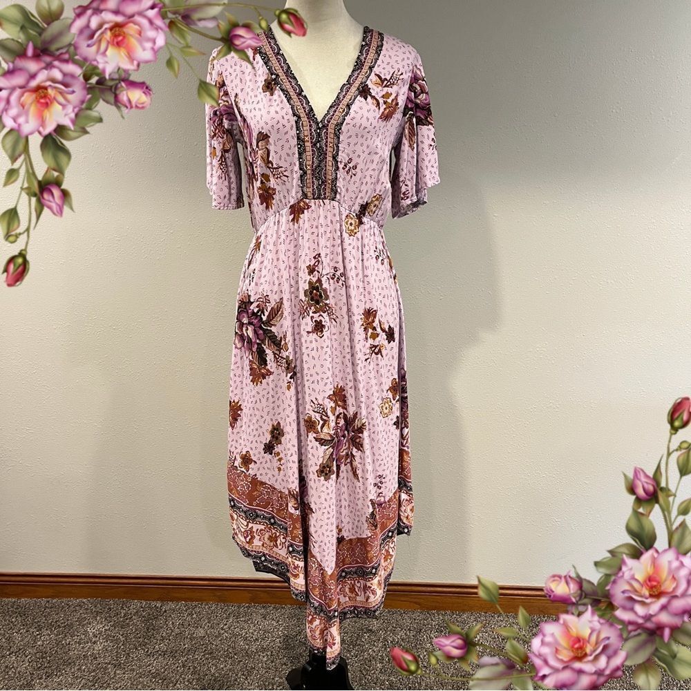 Maurice’s short sleeve Floral Pink asymmetrical Midi Dress size small‎